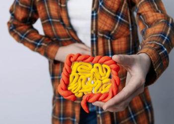 Signs of an Unhealthy Gut- 10 Symptoms Your Microbiome Needs Attention