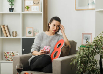 Perimenopause Symptoms- 15 Signs Women Often Miss in Their 30s and 40s