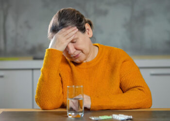 Signs of Magnesium Deficiency - 10 Symptoms You Shouldn't Ignore